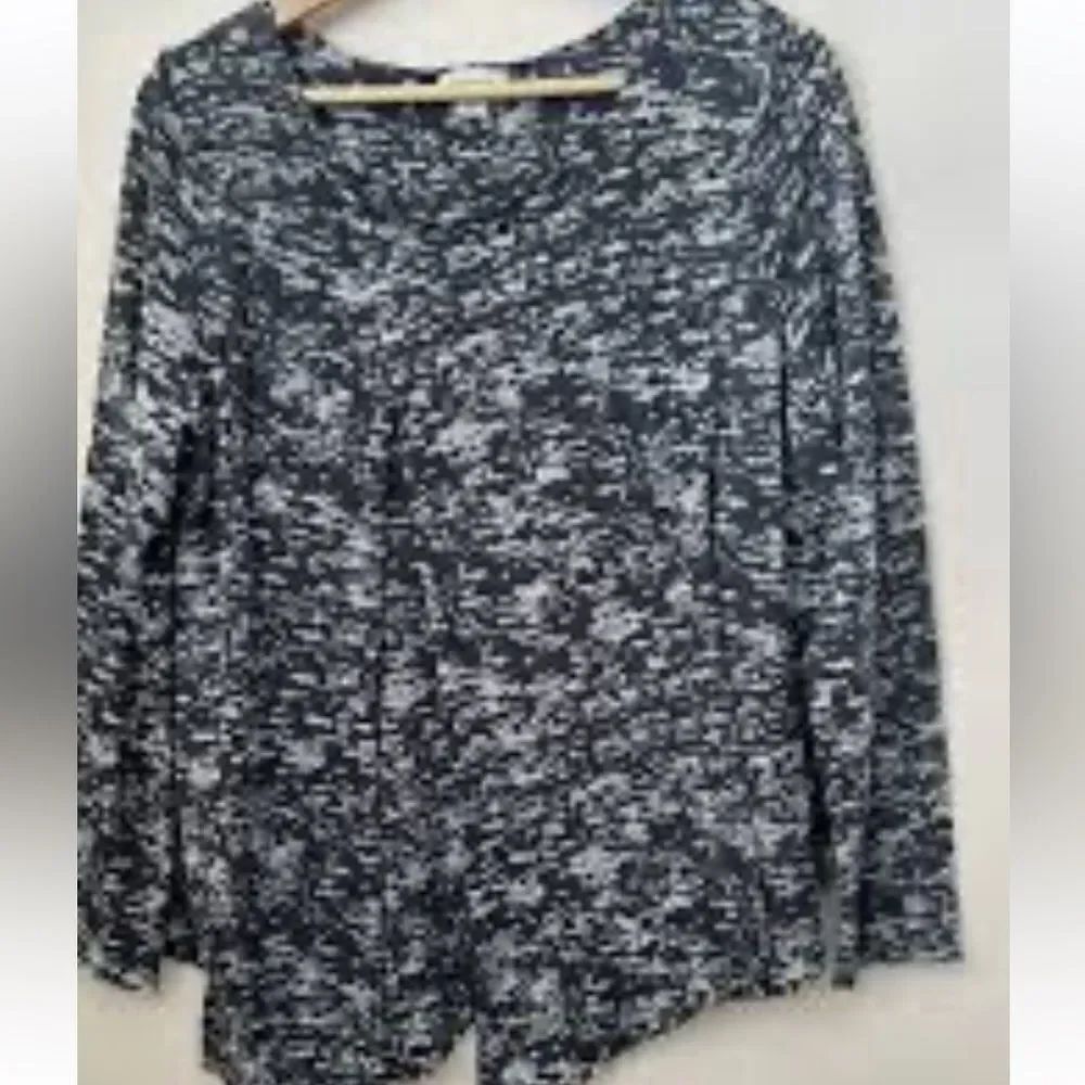 Sundance Dreamer blue and blue layered long sleeve tunic, top size small